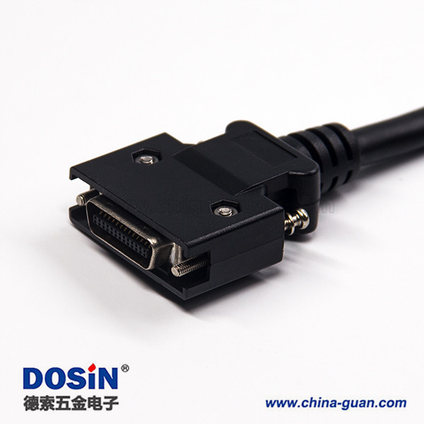 SCSI 26針接頭HPCN型黑色塑膠殼線材公轉(zhuǎn)公直式螺絲鎖接雙邊線1米