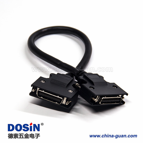 SCSI芯HPCN型黑色塑膠殼公轉(zhuǎn)公直式螺絲鎖接雙邊線1米