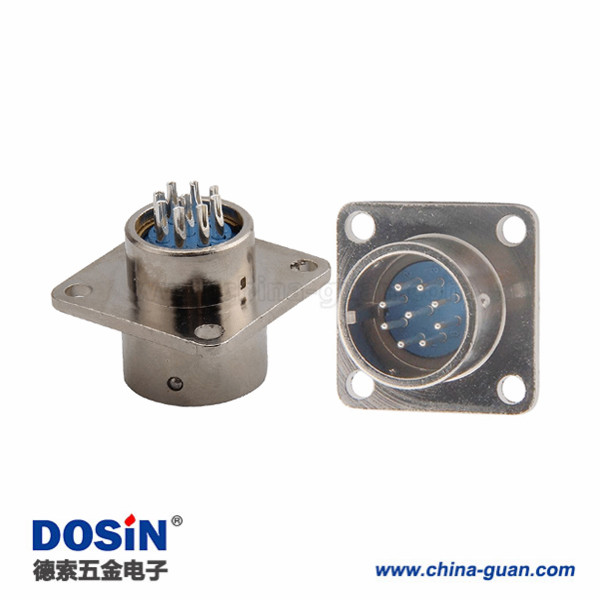 196 方形插座XS16 8芯公頭4孔法蘭焊線座子