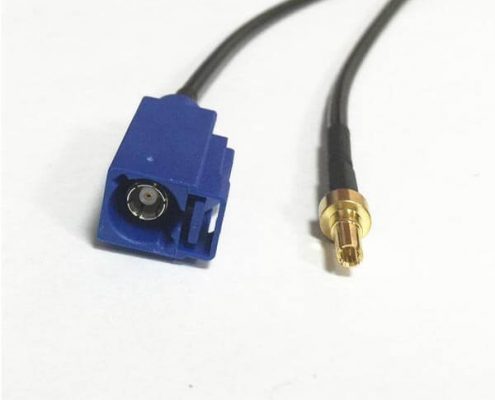 專業(yè)Fakra汽車連接器C型母頭轉(zhuǎn)CRC9公頭接RG174線線長(zhǎng)10CM