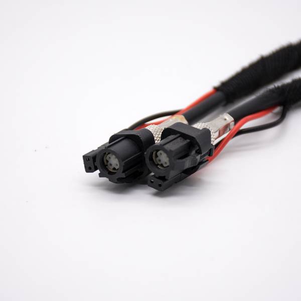 HSD車用高速傳輸連接器6芯母轉(zhuǎn)母LVDS線束線長1M