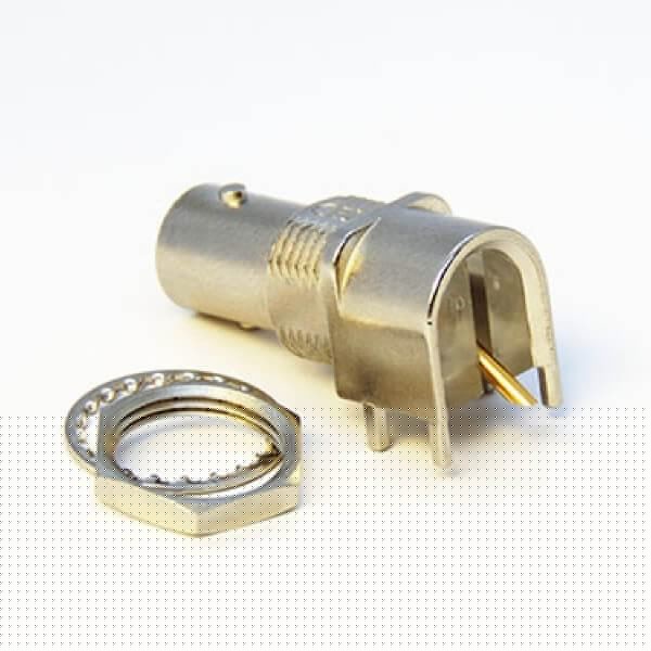 EB-001-0205 90度板插式BNC接口母頭接PCB板卡板式穿墻中心針貼片75歐姆