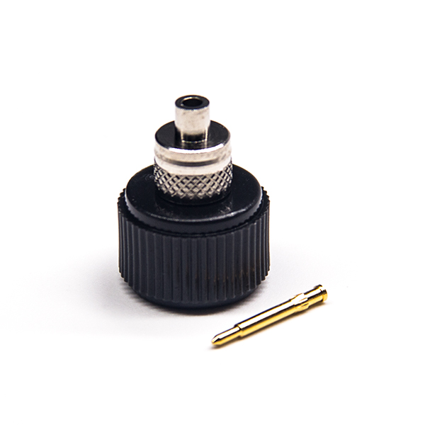 35-2 塑膠殼sma接頭公頭直式直式50歐姆焊接式接線