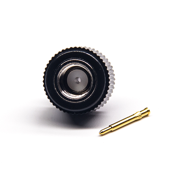 35-3 塑膠殼sma接頭公頭直式直式50歐姆焊接式接線