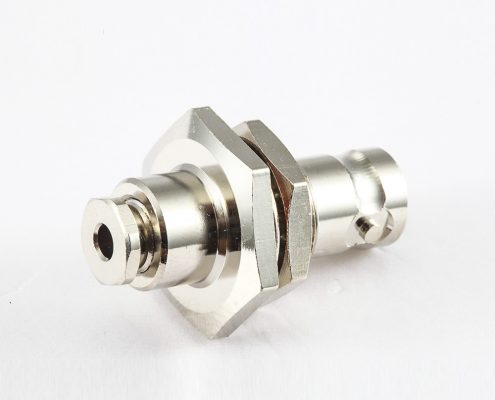 用于RG174/RG316的BNC后鎖穿墻面板母頭直式連接器螺母鎖緊