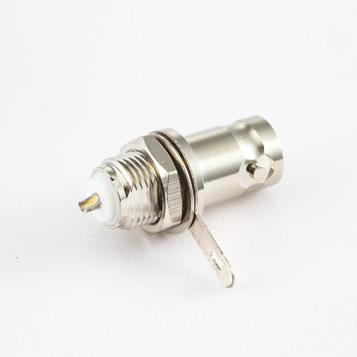 EB-001-0410 面板安裝后鎖穿墻接線式180度母頭焊杯接地