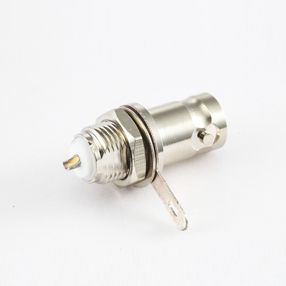 EB-001-0410 面板安裝后鎖穿墻接線式180度母頭焊杯接地