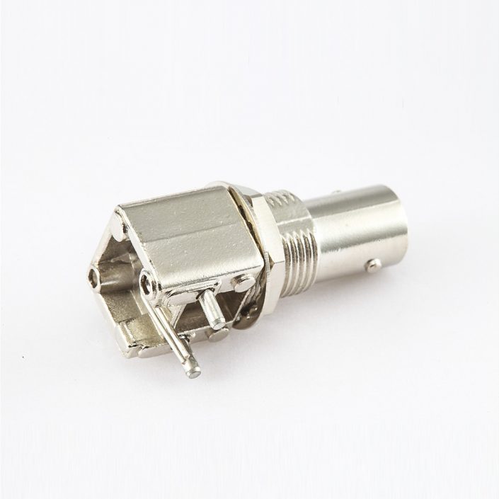 EB-001-0458 面板安裝前鎖穿墻BNC連接器母彎式PCB插孔50Ω