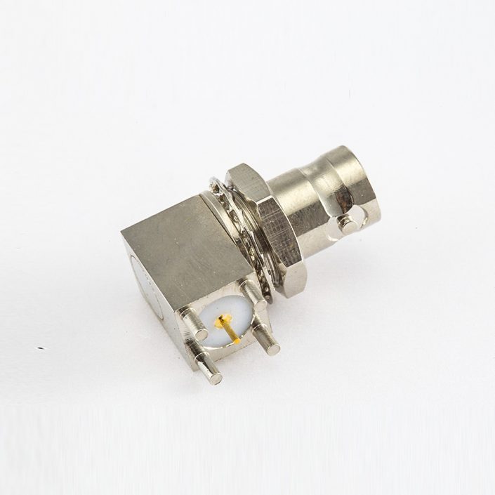 EB-001-0466 BNC連接器插孔彎式面板安裝前鎖穿墻PCB插孔50ohm