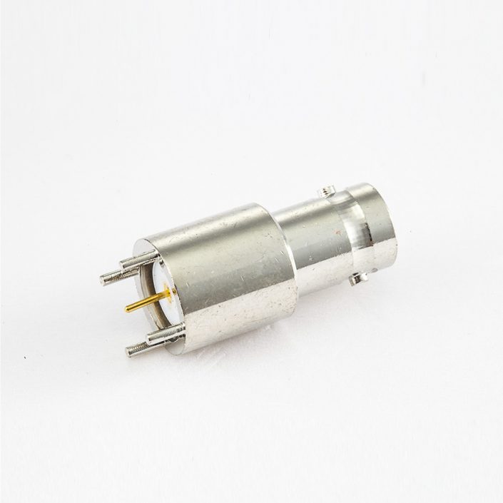 EB-001-0487 BNC母頭連接器用于PCB安裝直插孔50ohm