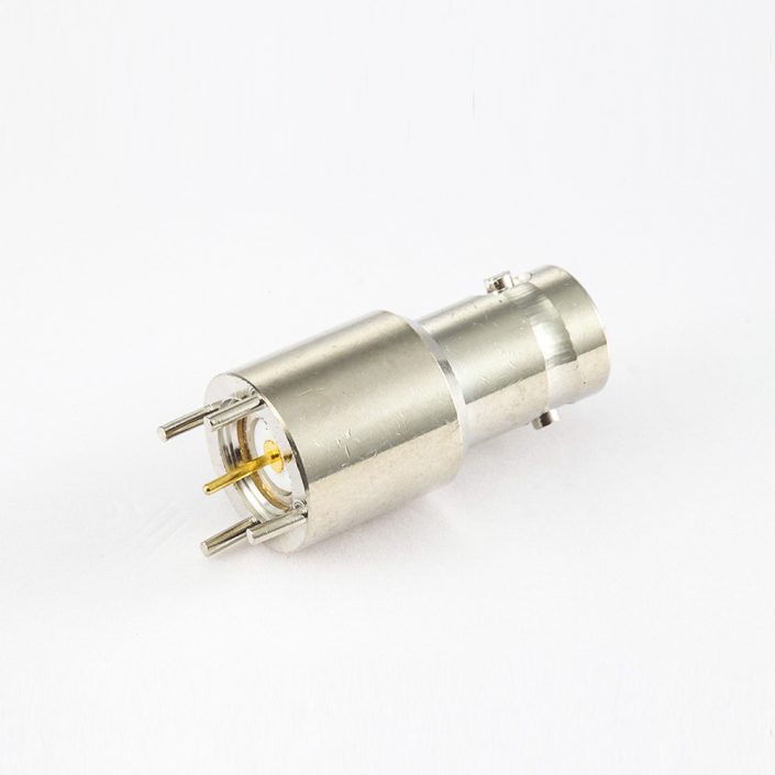 EB-001-0488 BNC母頭連接器用于50歐姆直插PCB安裝