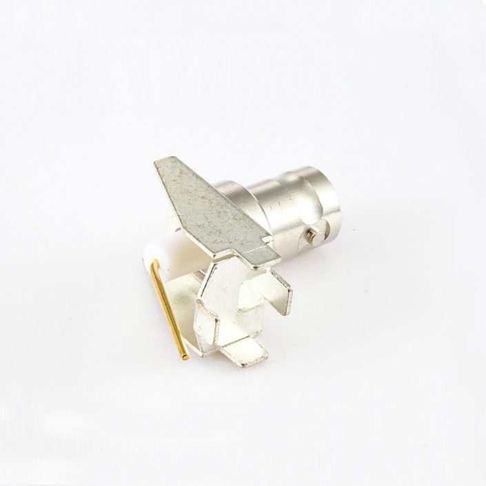 EB-001-0545 焊接類型BNC連接器PCB安裝母頭彎插50ohm