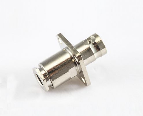 BNC連接器用于RG58/RG142接線螺母鎖緊母頭180度面板安裝4孔法蘭