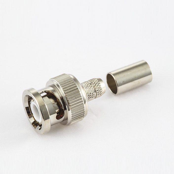 EB-001-0573 半柔性/半剛性3BNC公頭直式壓接接線