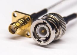 BNC公頭直式轉(zhuǎn)SMA四孔法蘭母頭直式接RG316線