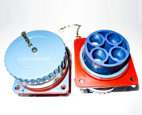 4芯圓形電連接器JL母插座直式面板安裝焊接帶防塵蓋卡扣連接接線牽引連接器